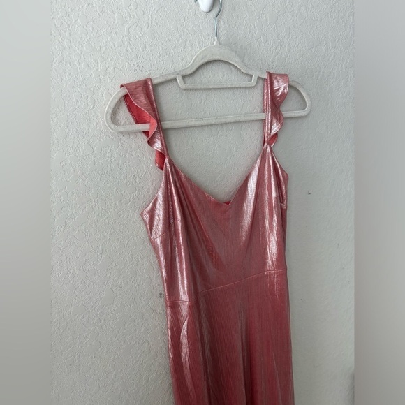 WAYF Mina Metallic Ruffle strap gown Size Small - Picture 7 of 11